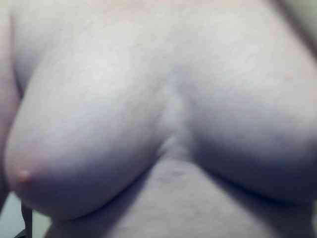 Lilia103 webcam