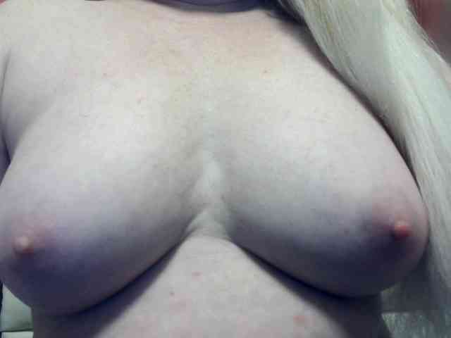 Lilia103 webcam