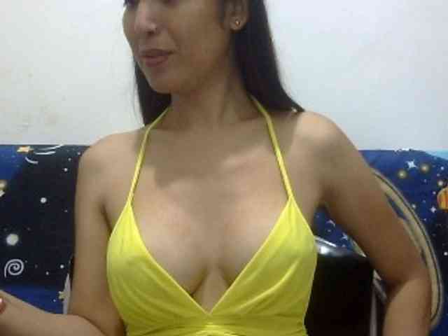 hotsexygoddes Live Webcam on BongaCams