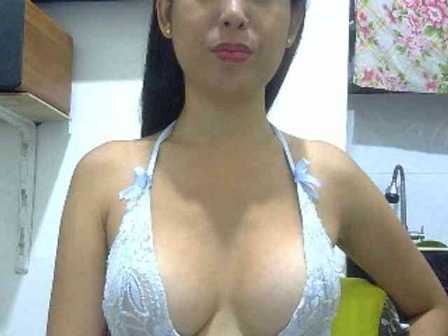 hotsexygoddes Live Webcam on BongaCams