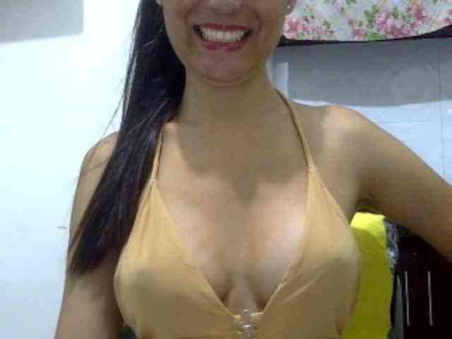 hotsexygoddes Live Webcam on BongaCams