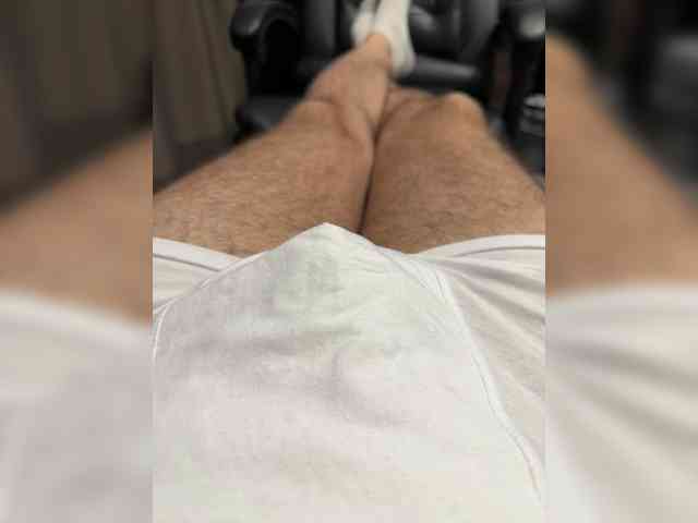 paren-28 Sex Cam Show