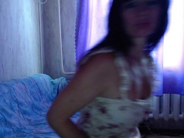 KedraLuv live cam on BongaCams