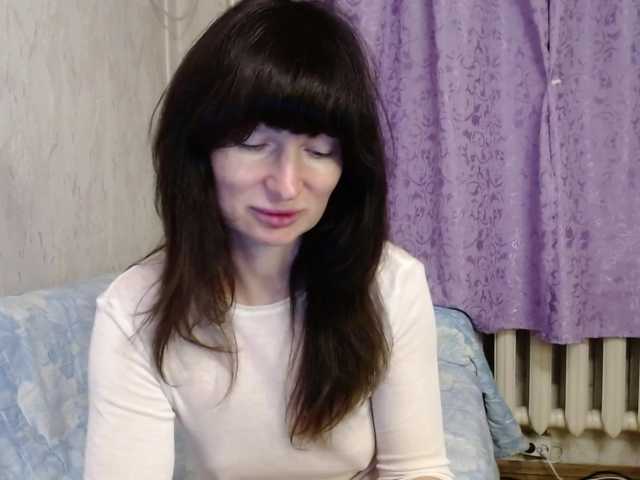 KedraLuv live cam preview