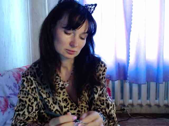KedraLuv webcam