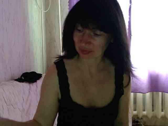 KedraLuv webcam