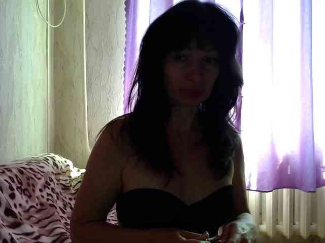 KedraLuv webcam