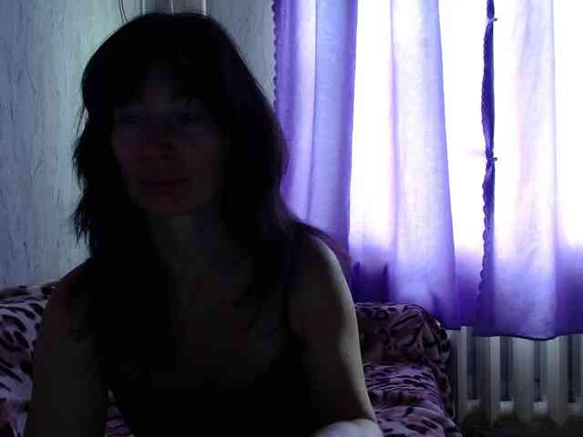 KedraLuv webcam