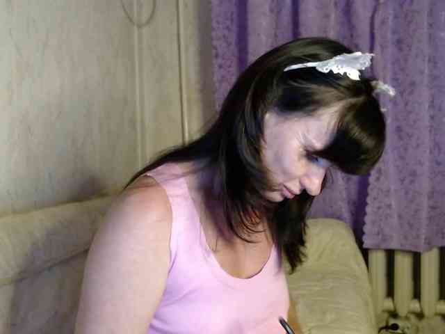 KedraLuv webcam