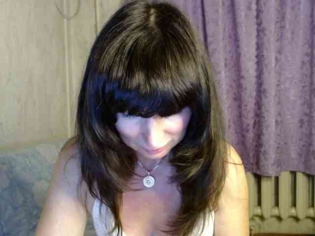 KedraLuv webcam