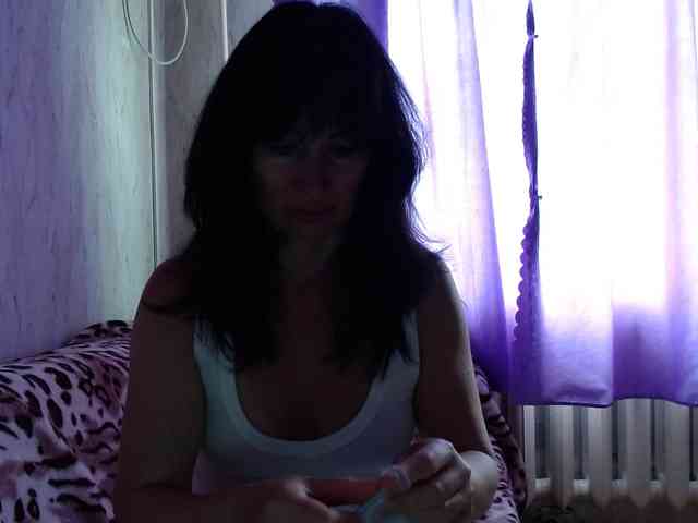 KedraLuv webcam