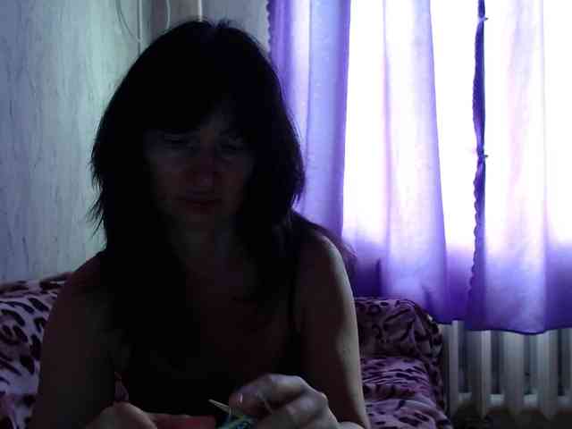 KedraLuv webcam