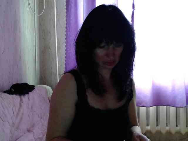 KedraLuv webcam