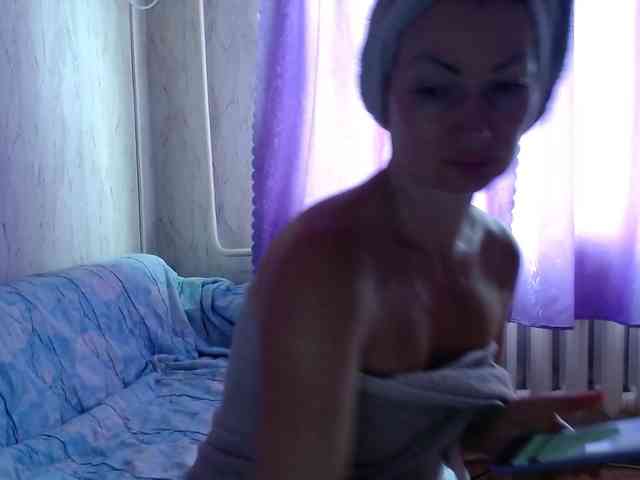 KedraLuv webcam