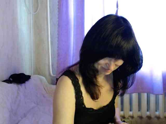 KedraLuv webcam