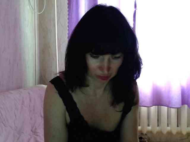 KedraLuv webcam