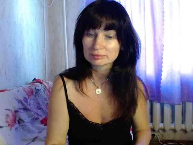 KedraLuv webcam