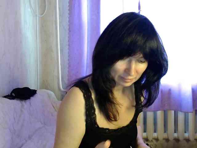 KedraLuv webcam