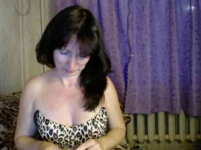 KedraLuv webcam