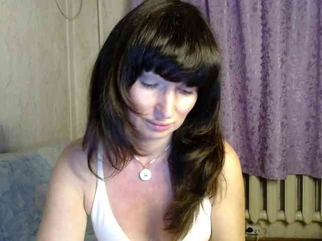 KedraLuv webcam