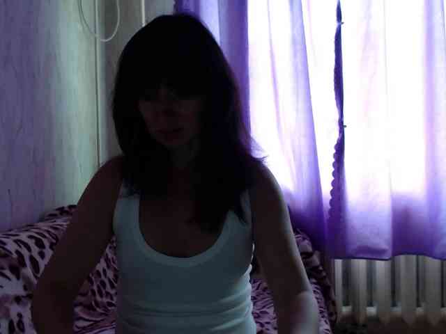 KedraLuv webcam