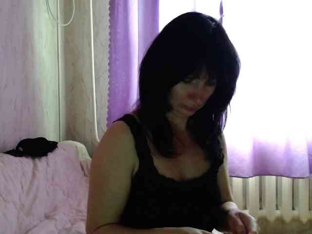 KedraLuv webcam