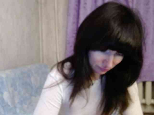KedraLuv webcam