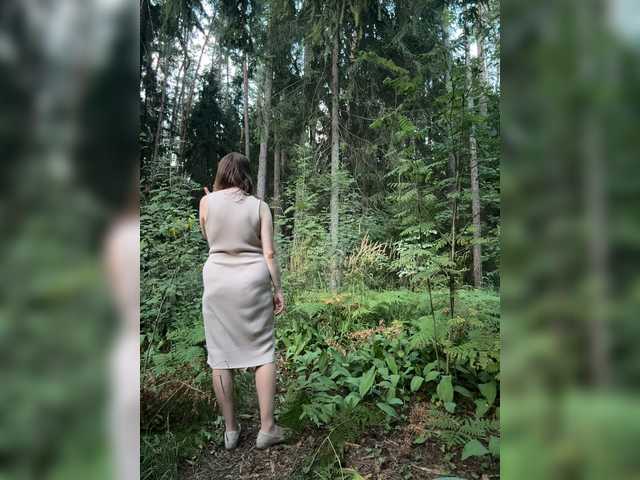 Ledi1 live cam on BongaCams