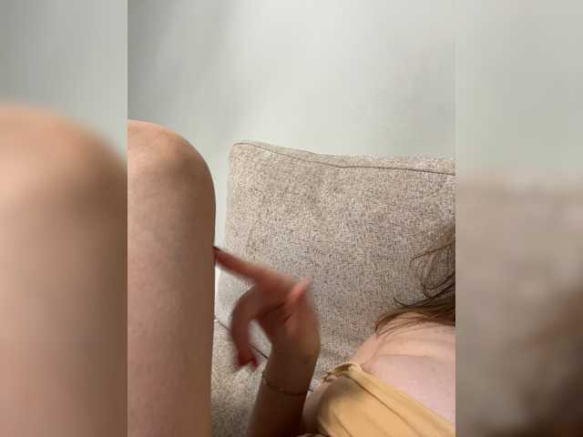 Ledi1 live cam on BongaCams