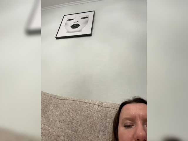 Ledi1 live cam on BongaCams