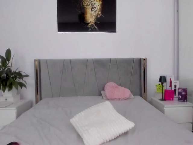 jessykm123 live webcam show