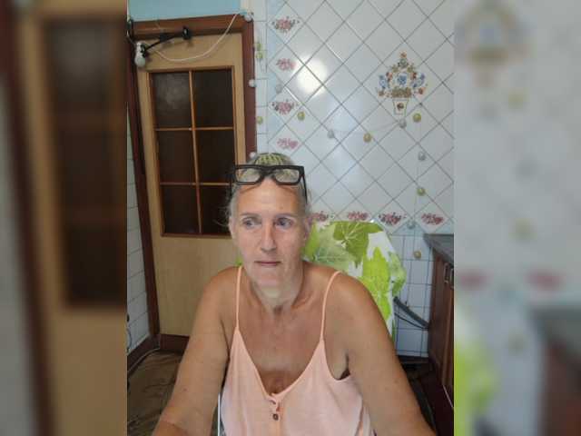 lukerya live webcam show