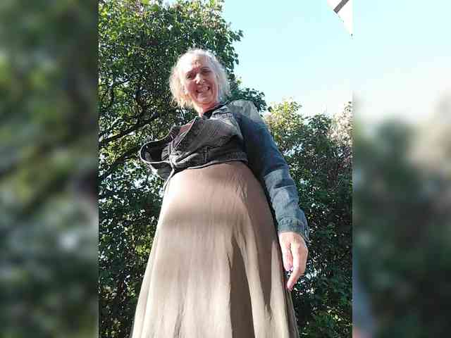Acest model este live acum. lyukaya