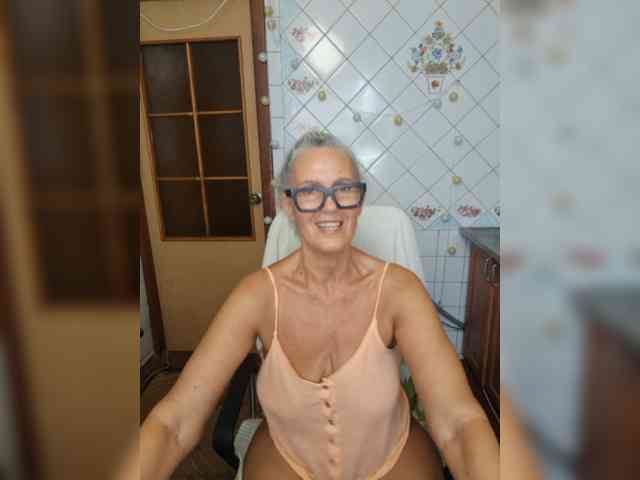lukerya webcam