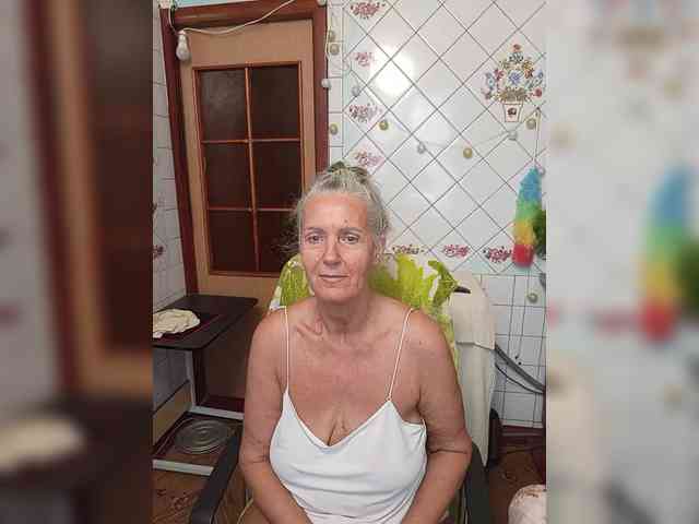 lukerya webcam