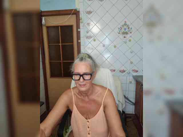 lukerya webcam
