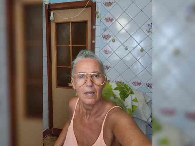 lukerya webcam