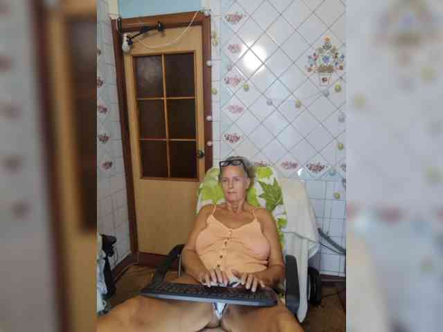 lukerya webcam