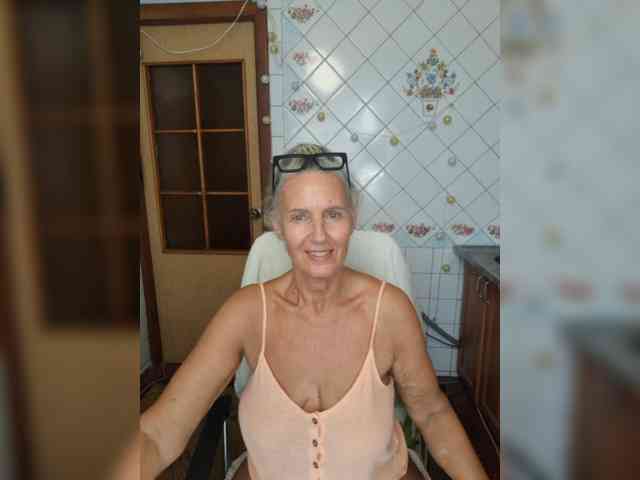 lukerya webcam