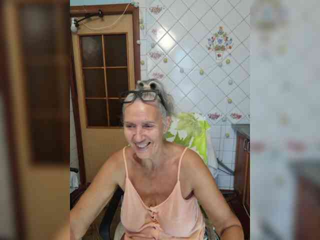 lukerya webcam