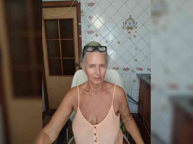 lukerya webcam