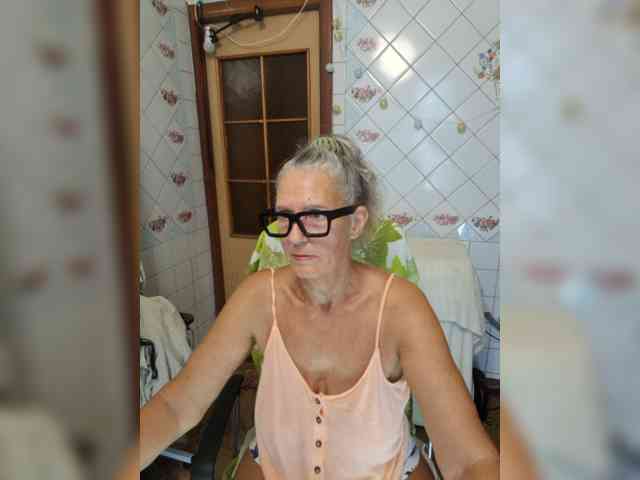 lukerya webcam