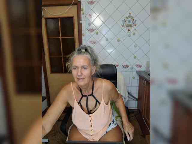 lukerya webcam