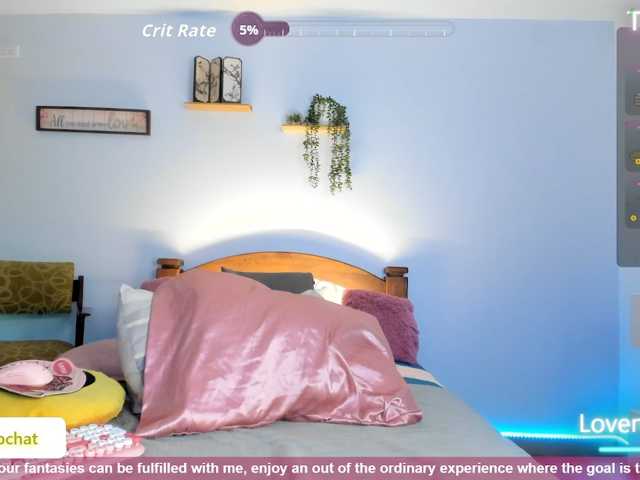 HollyTegan live cam on BongaCams