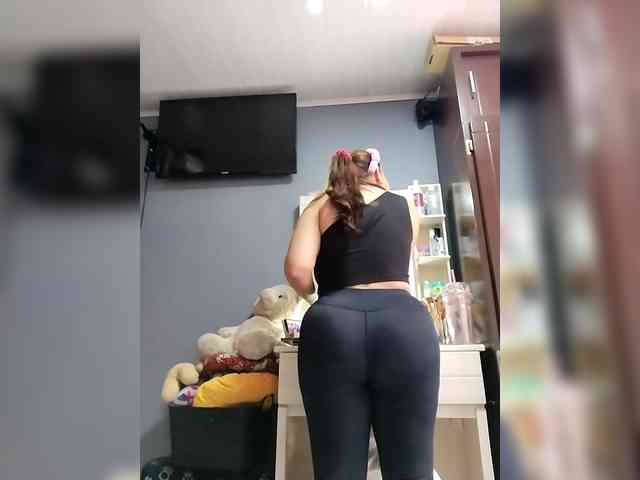 HollyTegan