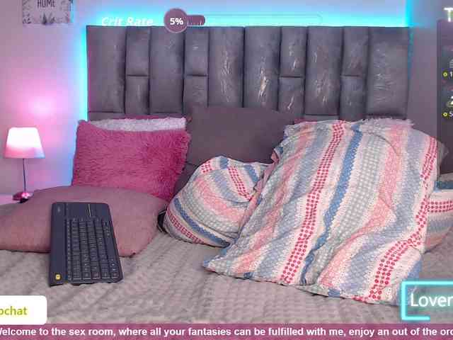 HollyTegan webcam
