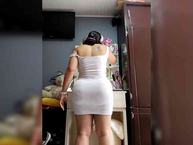 HollyTegan webcam