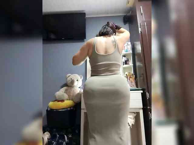 HollyTegan webcam