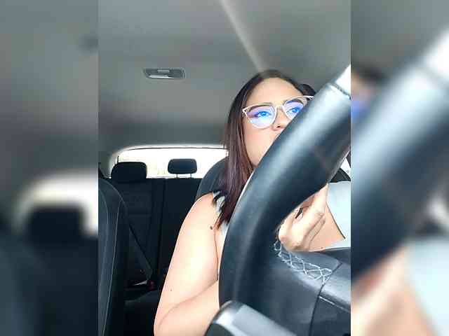 Modelo: HollyTegan