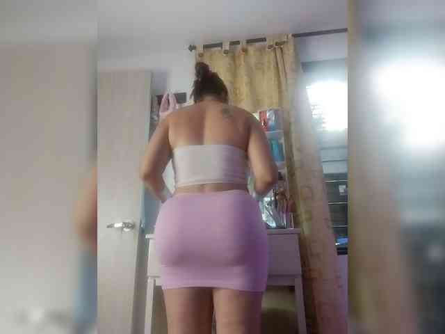 HollyTegan HollyTegan